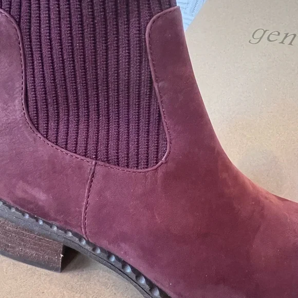 Gentle Souls by Kenneth Cole Burgundy Suede Chelsea Boots - Picture 4 of 4